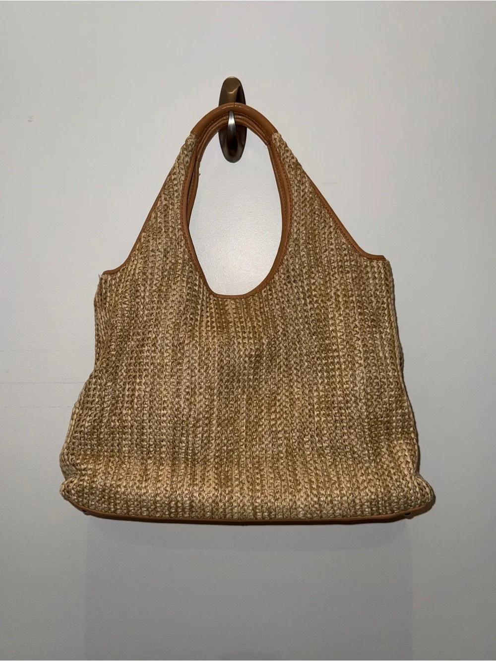 BANANA REPUBLICS Woven Raffia Straw Tote Bag with Tan Trim NWOT
